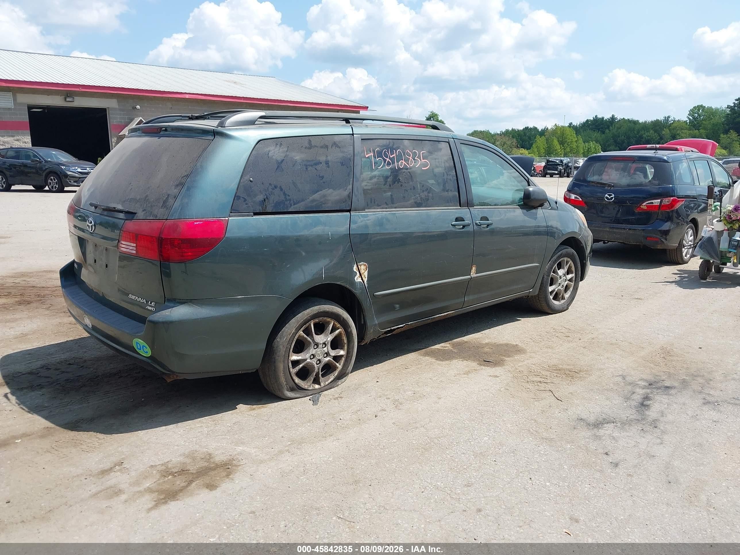 2005 Toyota Sienna Le Green vin: 5TDBA23C75S045397