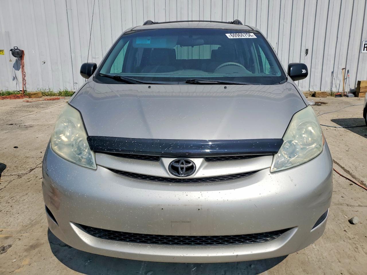 2006 Toyota Sienna Le Silver vin: 5TDBA23C76S069474