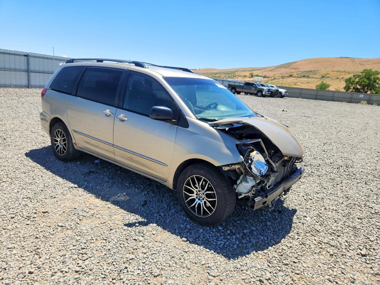 2005 Toyota Sienna Le Gold vin: 5TDBA23C95S029010