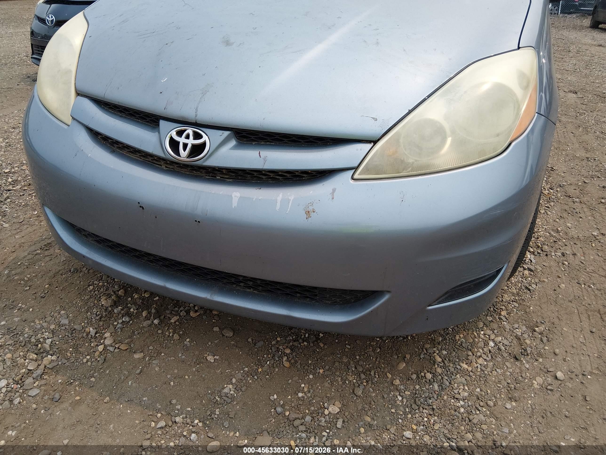 2006 Toyota Sienna Le Blue vin: 5TDBA23C96S055334
