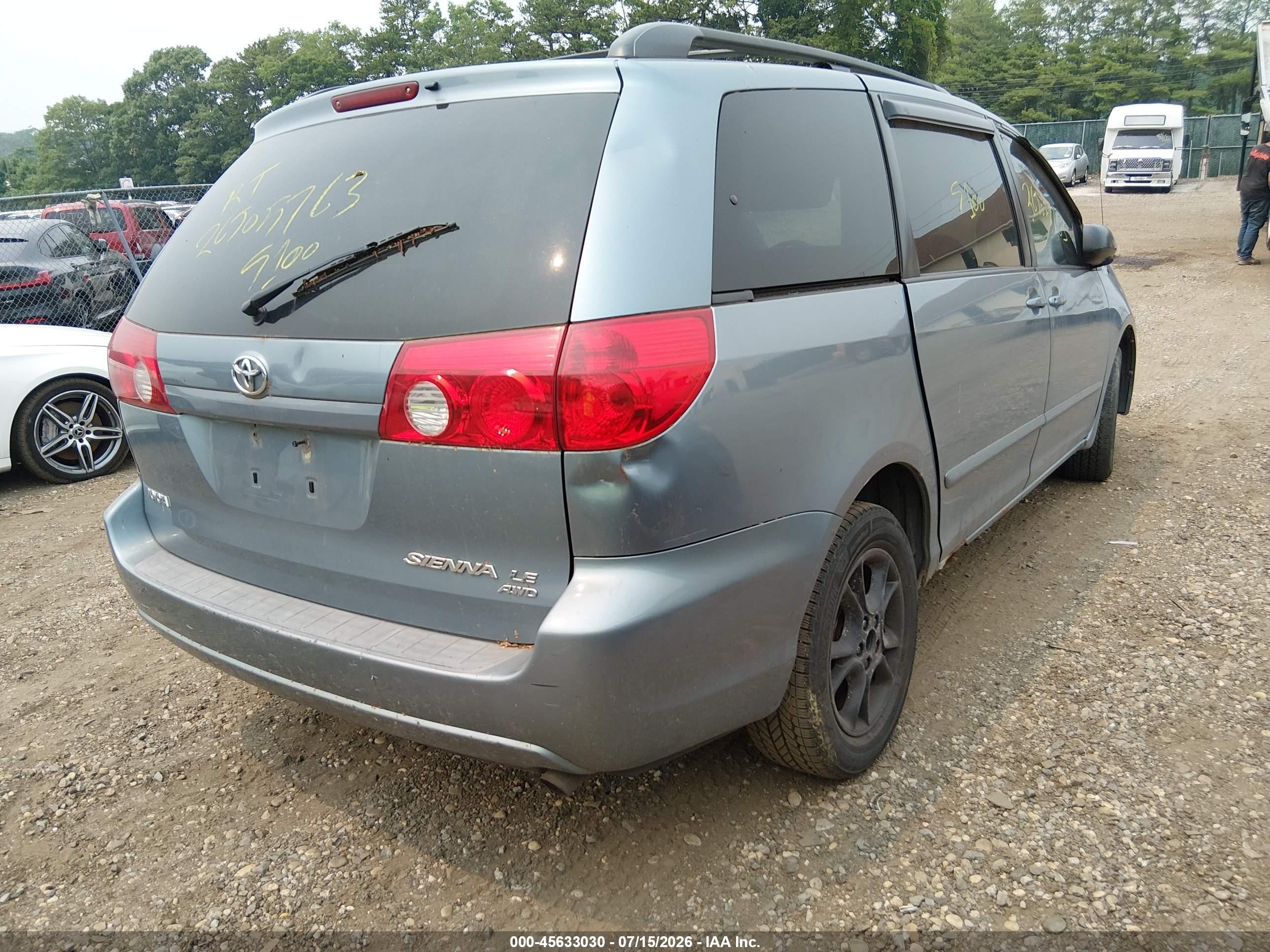 2006 Toyota Sienna Le Blue vin: 5TDBA23C96S055334