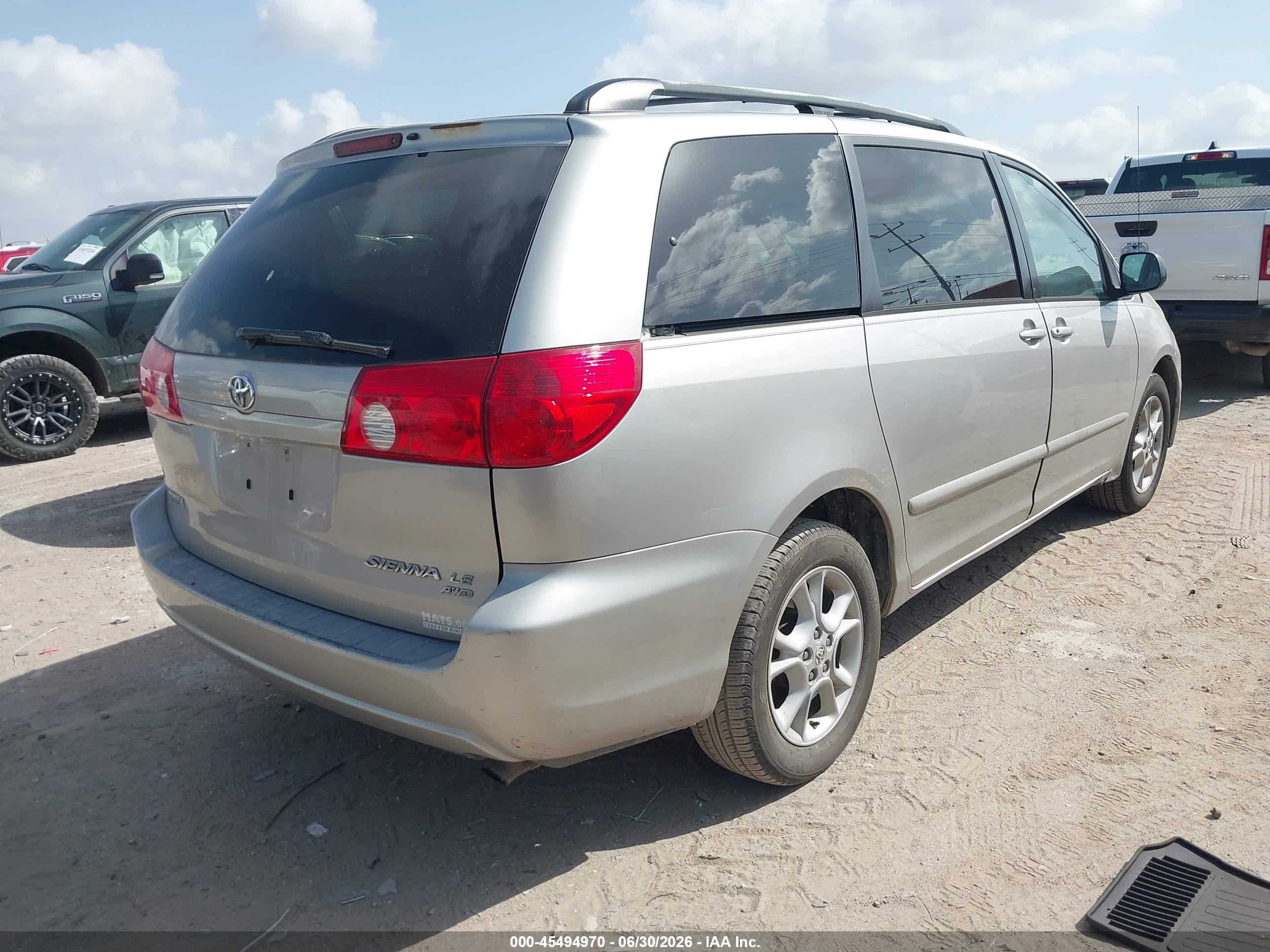 2006 Toyota Sienna Le Gray vin: 5TDBA23C96S071033