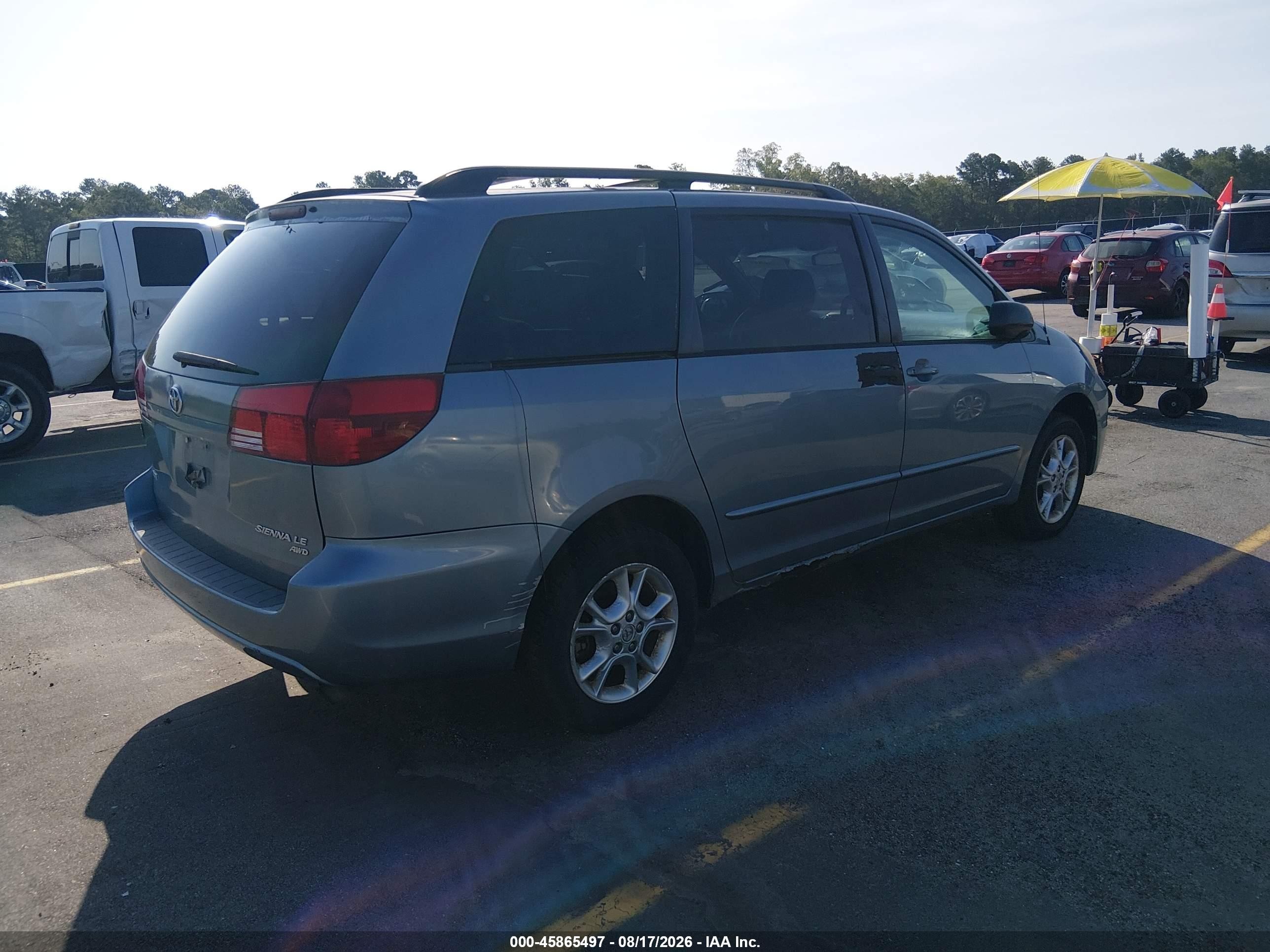 2004 Toyota Sienna Le Gray vin: 5TDBA23CX4S015115