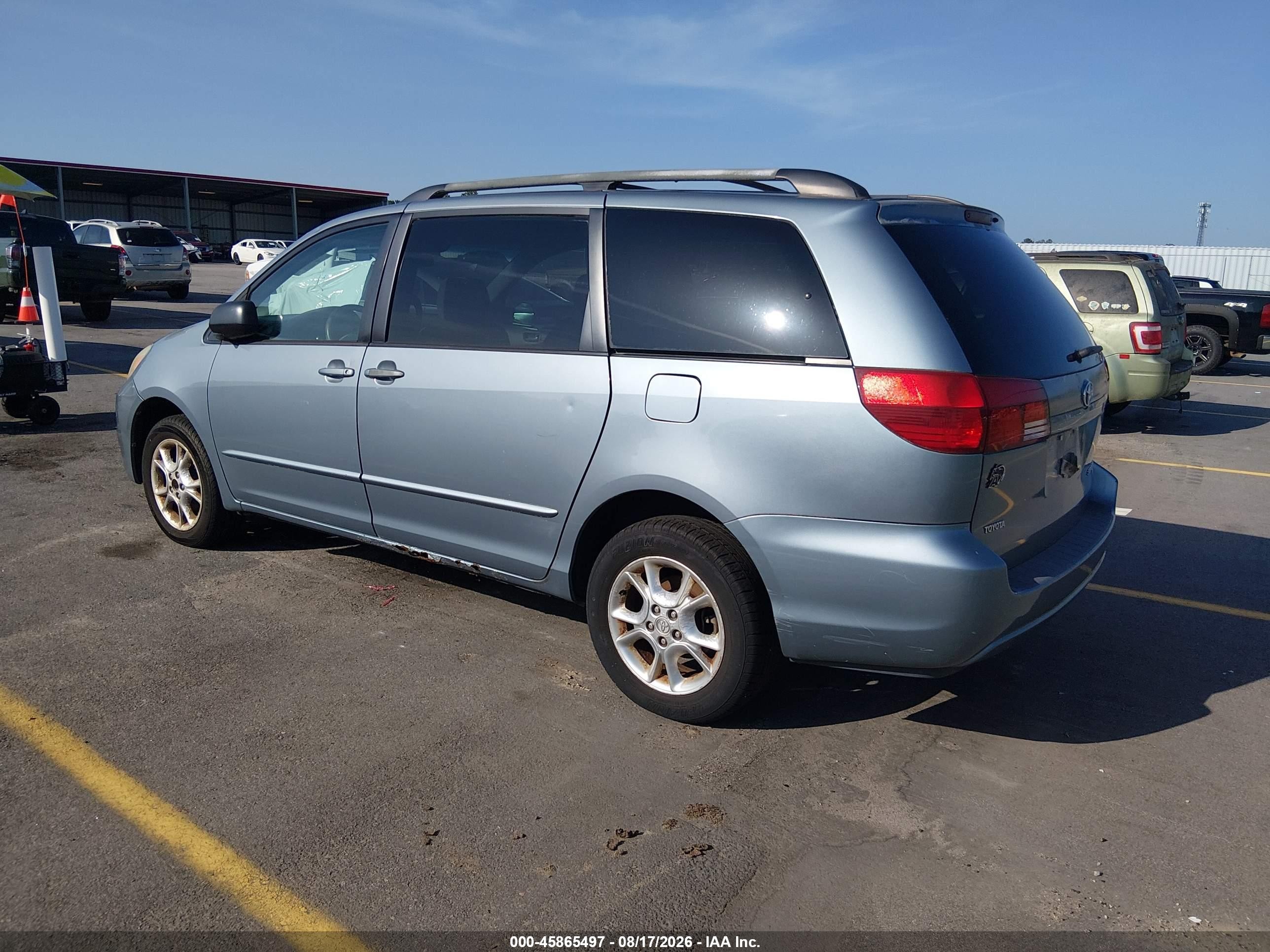 2004 Toyota Sienna Le Gray vin: 5TDBA23CX4S015115