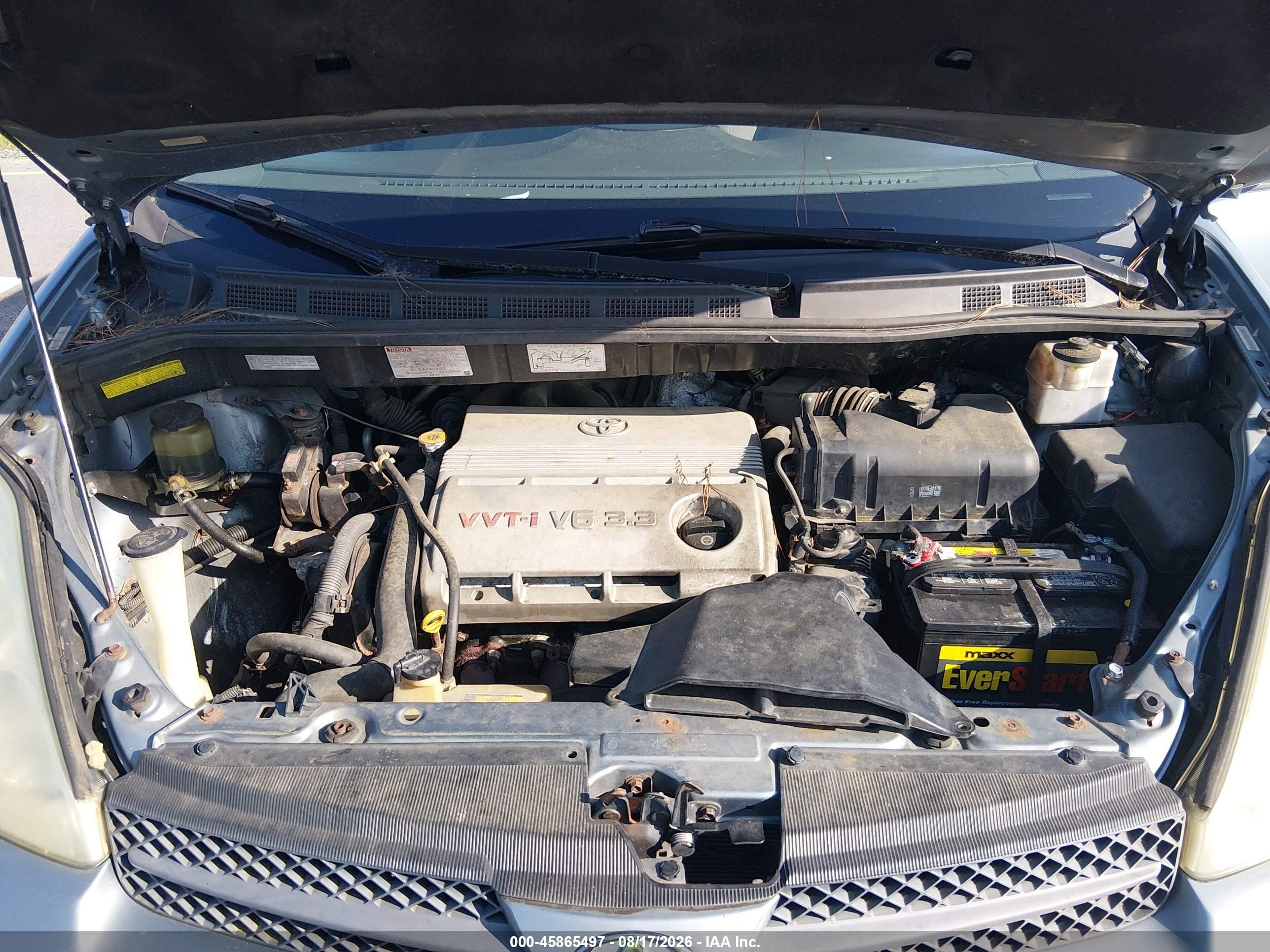 2004 Toyota Sienna Le Gray vin: 5TDBA23CX4S015115