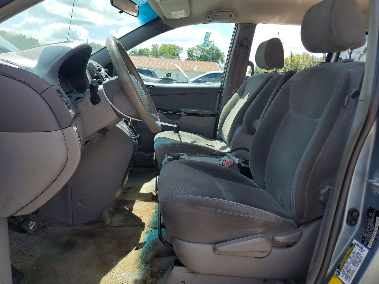 2005 Toyota Sienna Le Blue vin: 5TDBA23CX5S036497