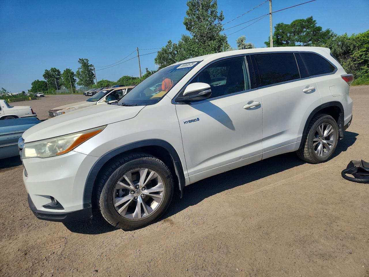 2015 Toyota Highlander Hybrid White vin: 5TDBCRFH0FS011846