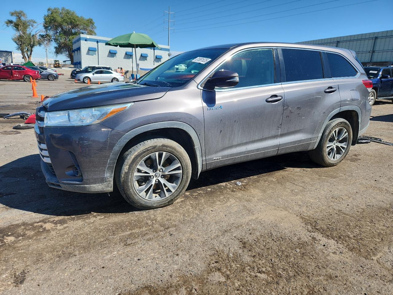 2018 Toyota Highlander Hybrid Gray vin: 5TDBGRFH1JS038776