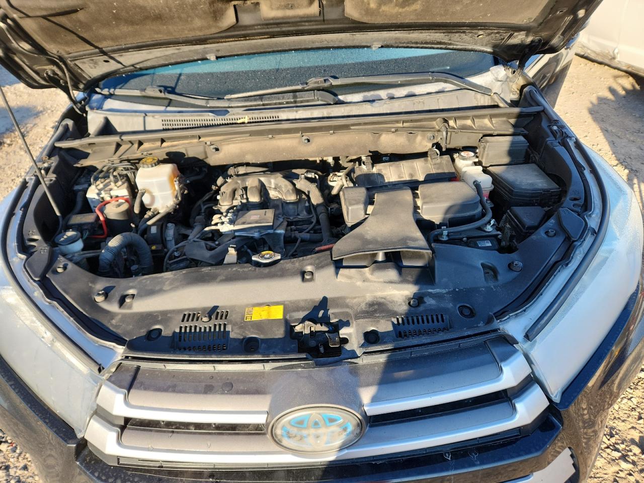 2018 Toyota Highlander Hybrid Черный vin: 5TDBGRFH2JS041718