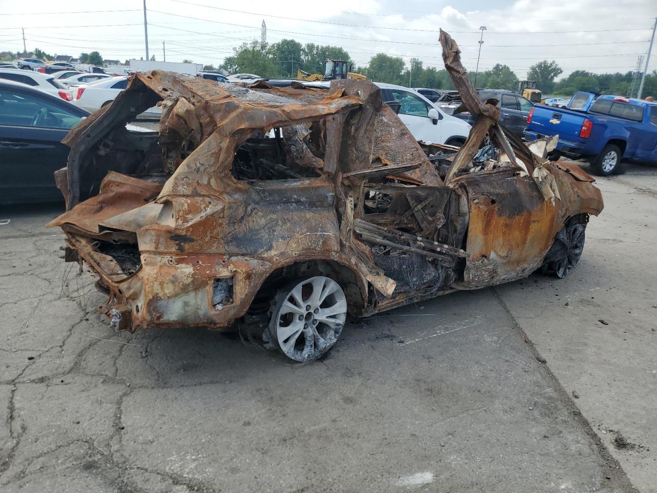 2018 Toyota Highlander Hybrid Burn vin: 5TDBGRFH6JS048882
