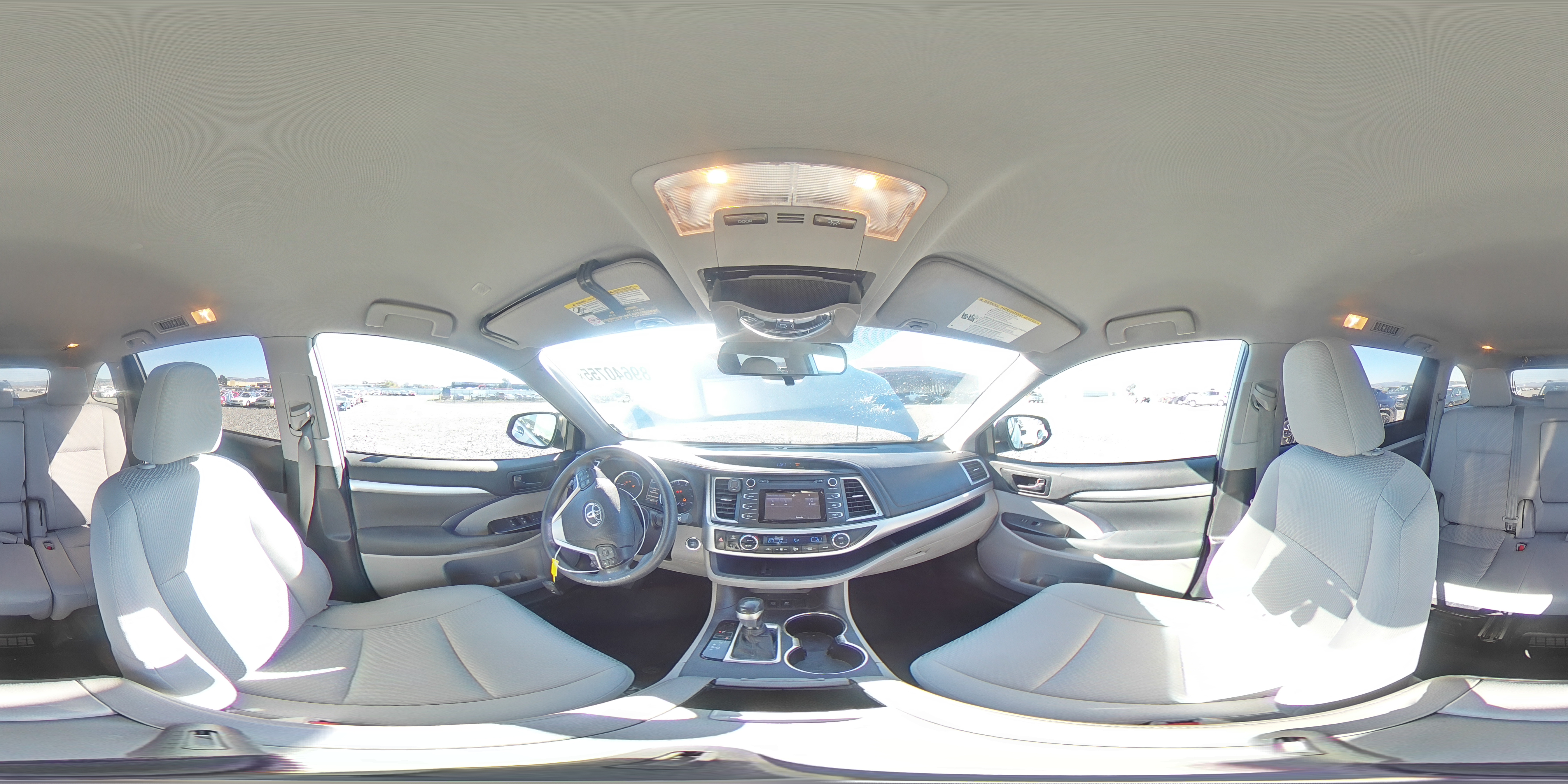 2019 Toyota Highlander Hybrid Серебряный vin: 5TDBGRFH8KS061893