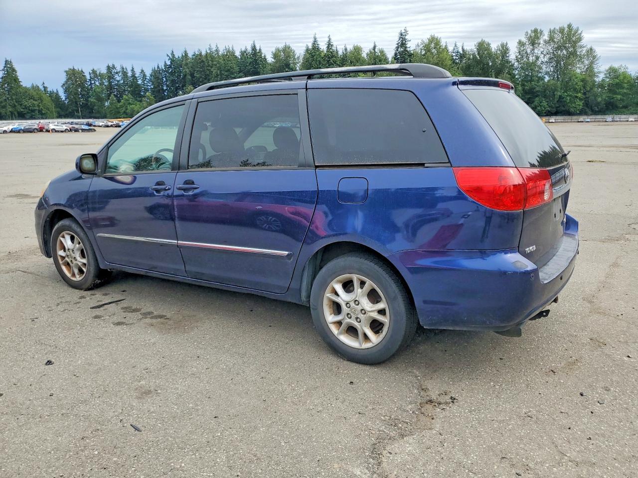 2007 Toyota Sienna Xle Limited 7-passenger Blue vin: 5TDBK22C07S001145
