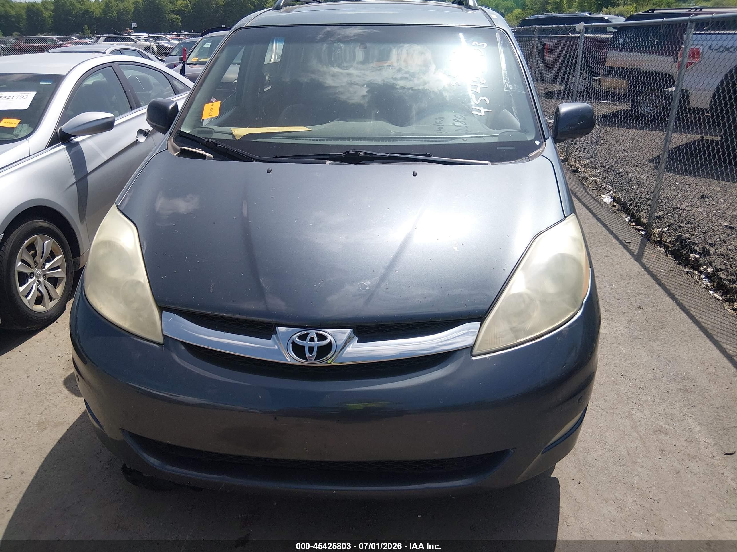 2007 Toyota Sienna Xle Limited Blue vin: 5TDBK22C07S003896