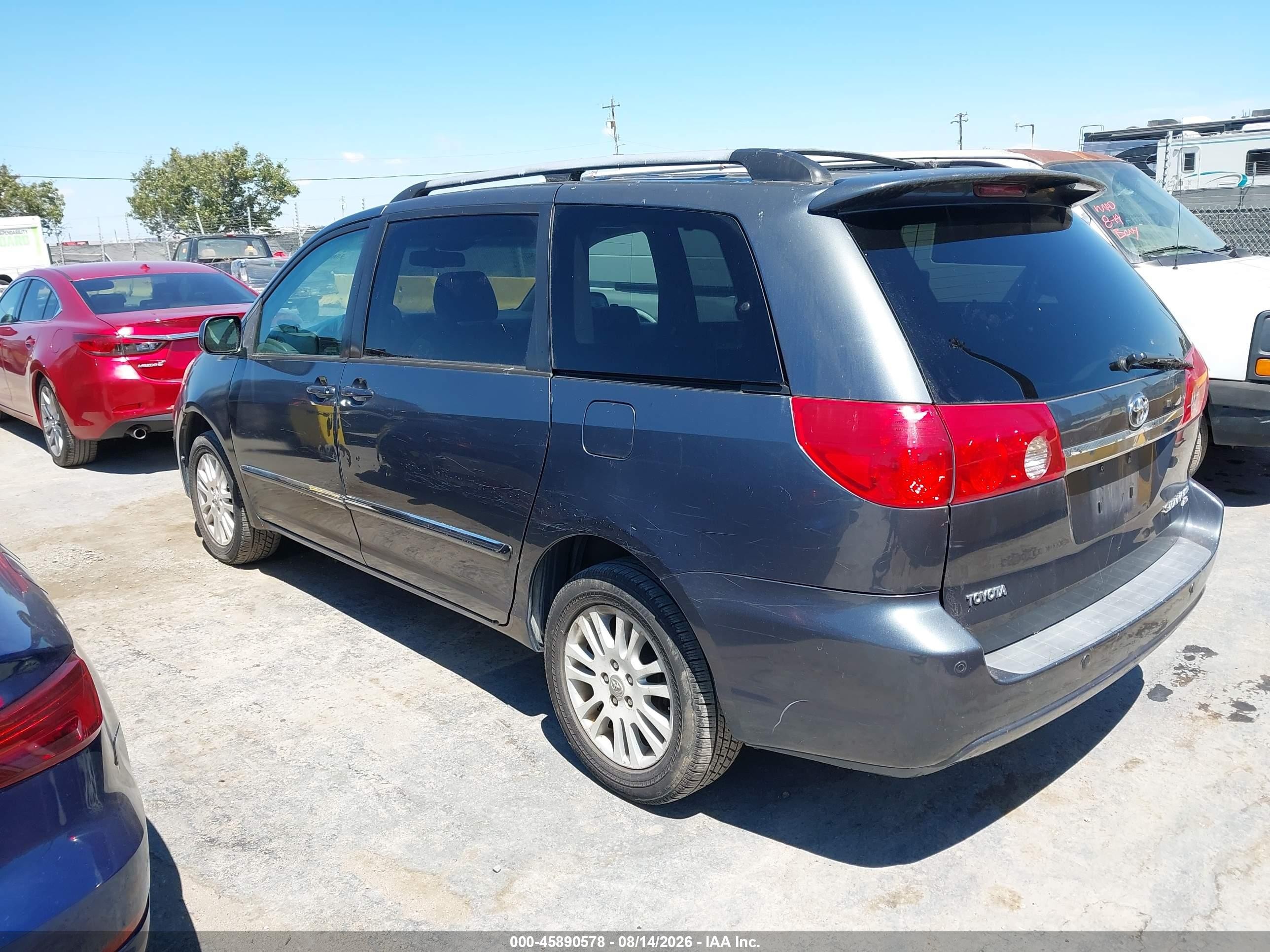 2008 Toyota Sienna Limited Gray vin: 5TDBK22C08S020408