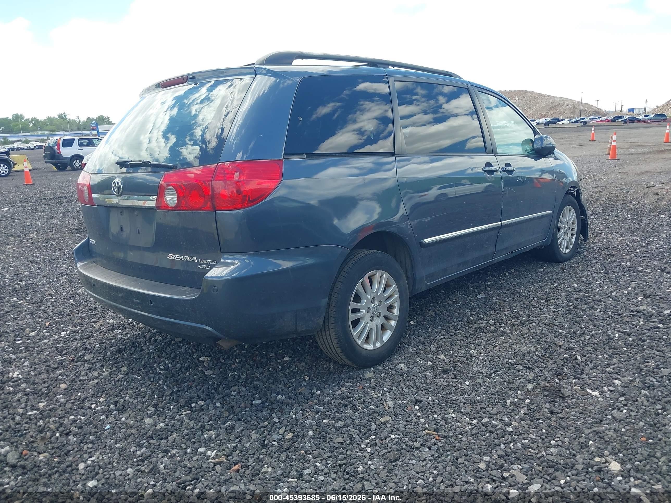 2007 Toyota Sienna Xle Limited Gray vin: 5TDBK22C17S005687