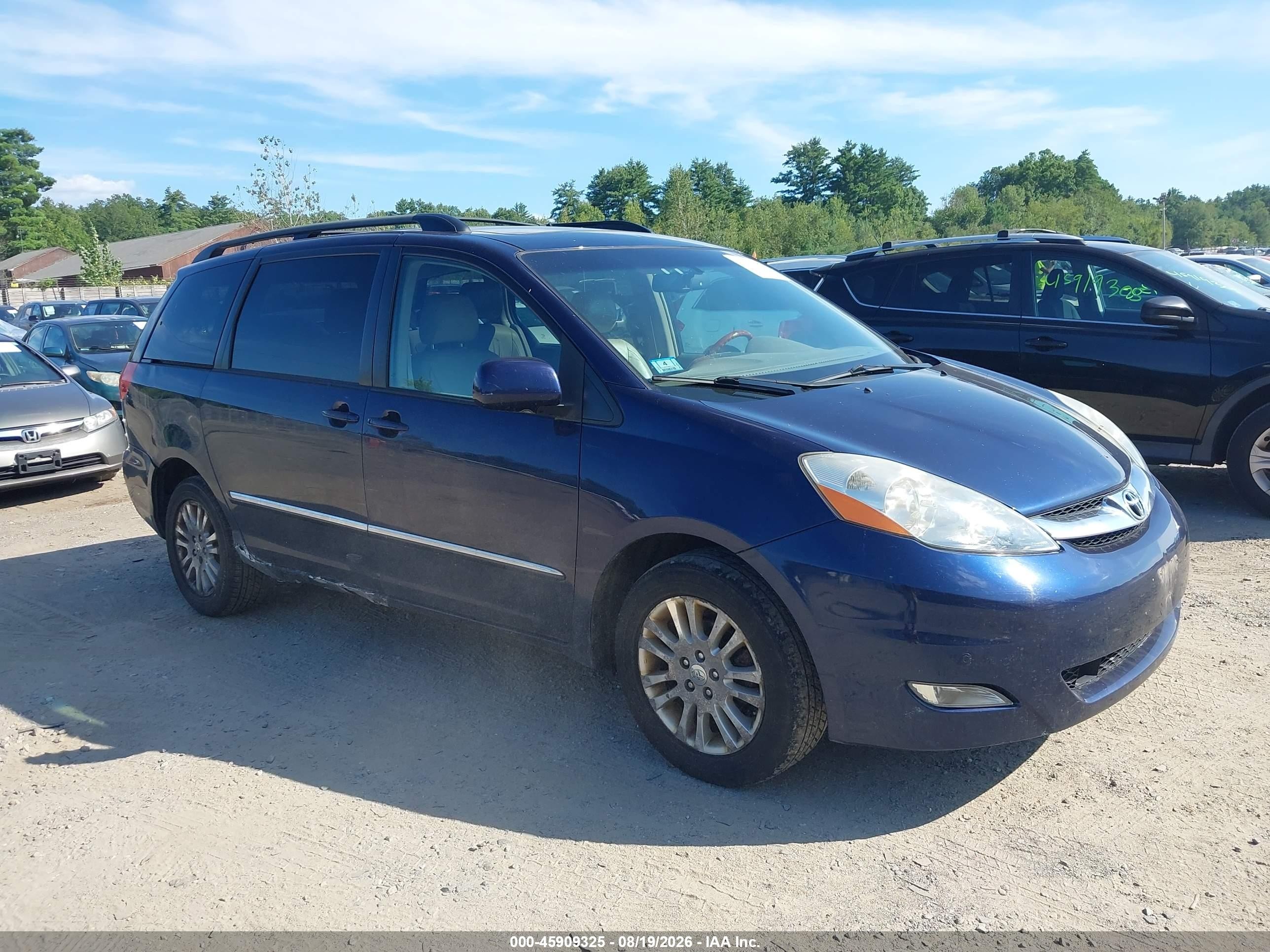 2007 Toyota Sienna Xle Limited Синий vin: 5TDBK22C17S007181