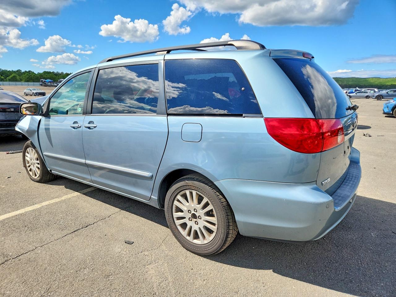2008 Toyota Sienna Xle Limited Blue vin: 5TDBK22C28S017431