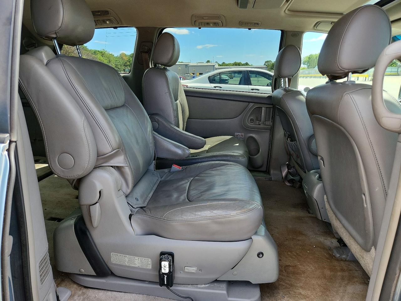 2008 Toyota Sienna Xle Limited Blue vin: 5TDBK22C28S017431