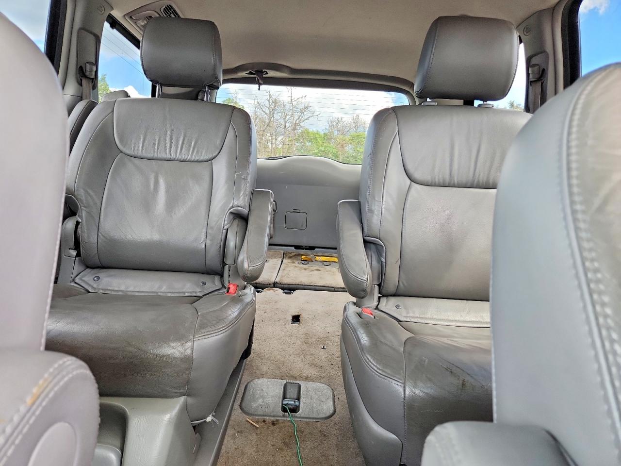 2008 Toyota Sienna Xle Limited Blue vin: 5TDBK22C28S017431