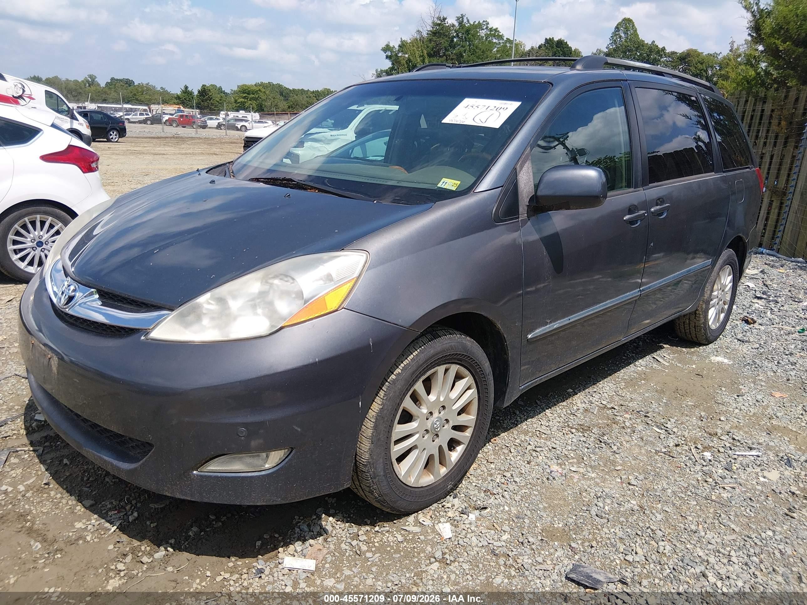 2008 Toyota Sienna Limited Gray vin: 5TDBK22C38S009385