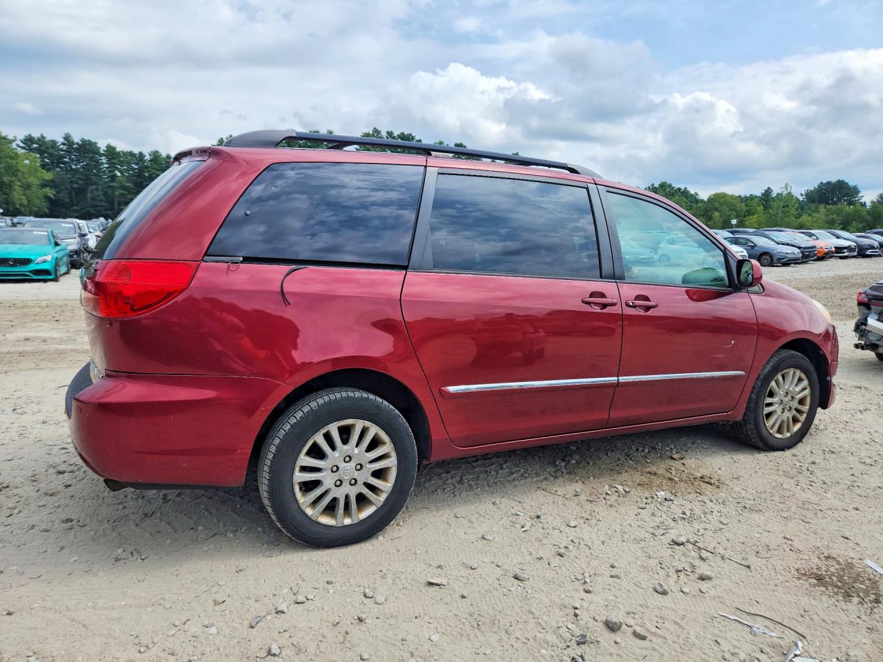 2009 Toyota Sienna Limited Burgundy vin: 5TDBK22C39S022770