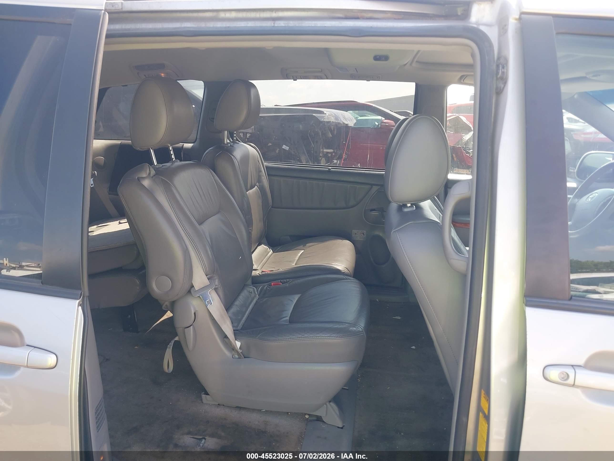2009 Toyota Sienna Xle Pewter vin: 5TDBK22C39S027743