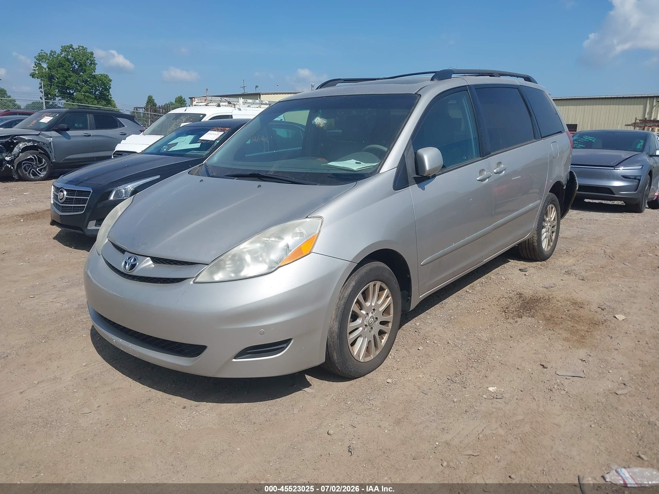 2009 Toyota Sienna Xle Pewter vin: 5TDBK22C39S027743