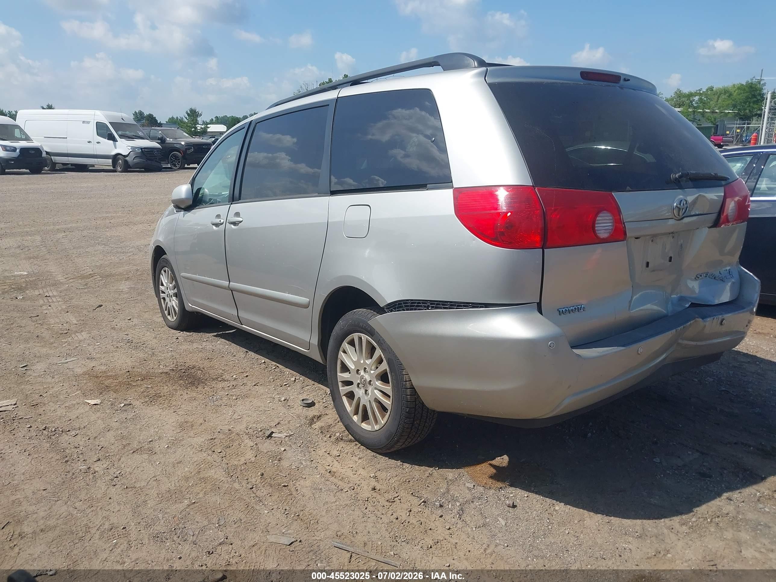 2009 Toyota Sienna Xle Pewter vin: 5TDBK22C39S027743