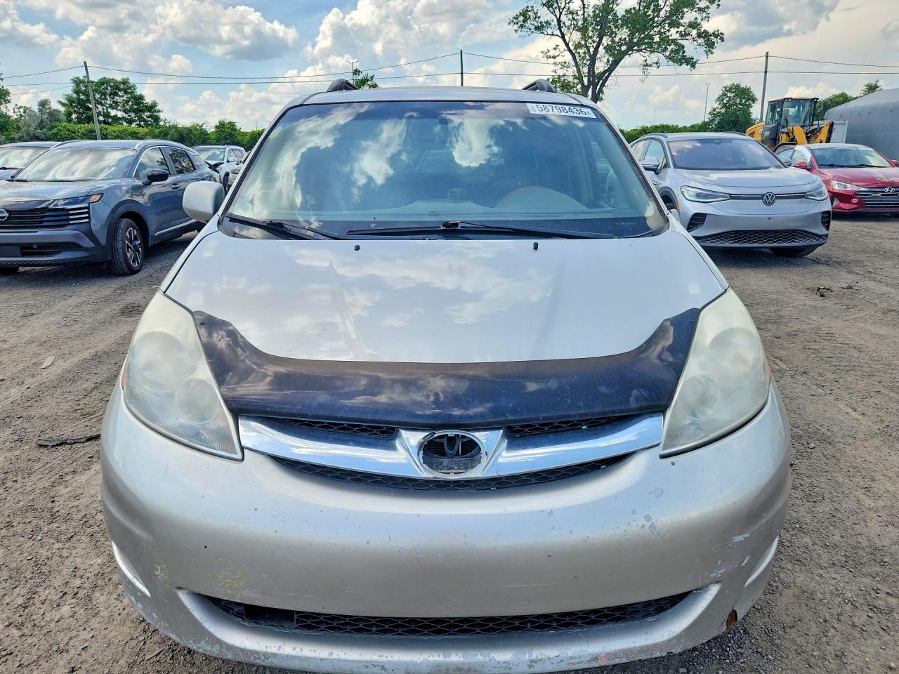 2007 Toyota Sienna Xle 7-passenger Beige vin: 5TDBK22C47S001214