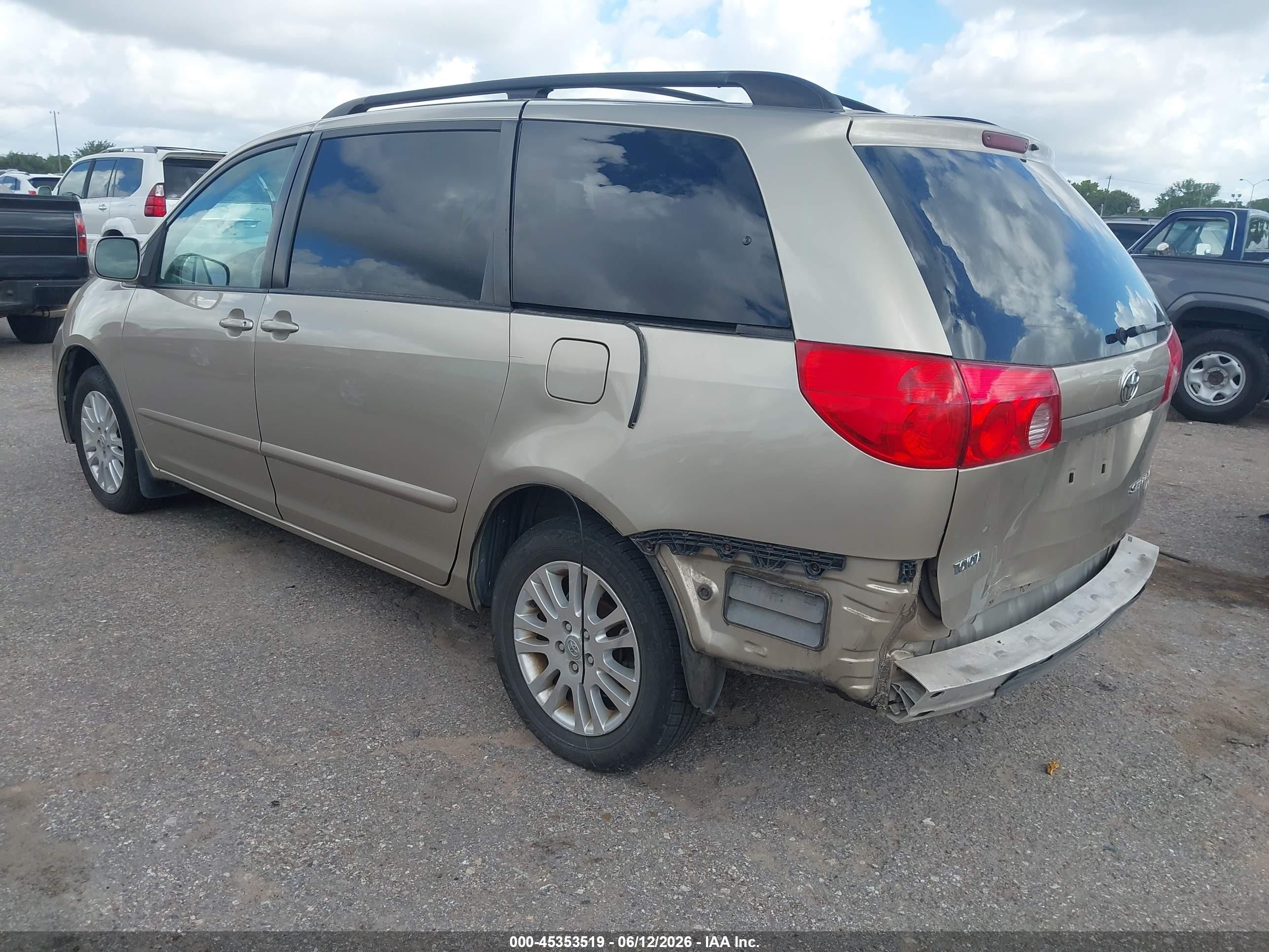 2009 Toyota Sienna Xle Beige vin: 5TDBK22C49S025452