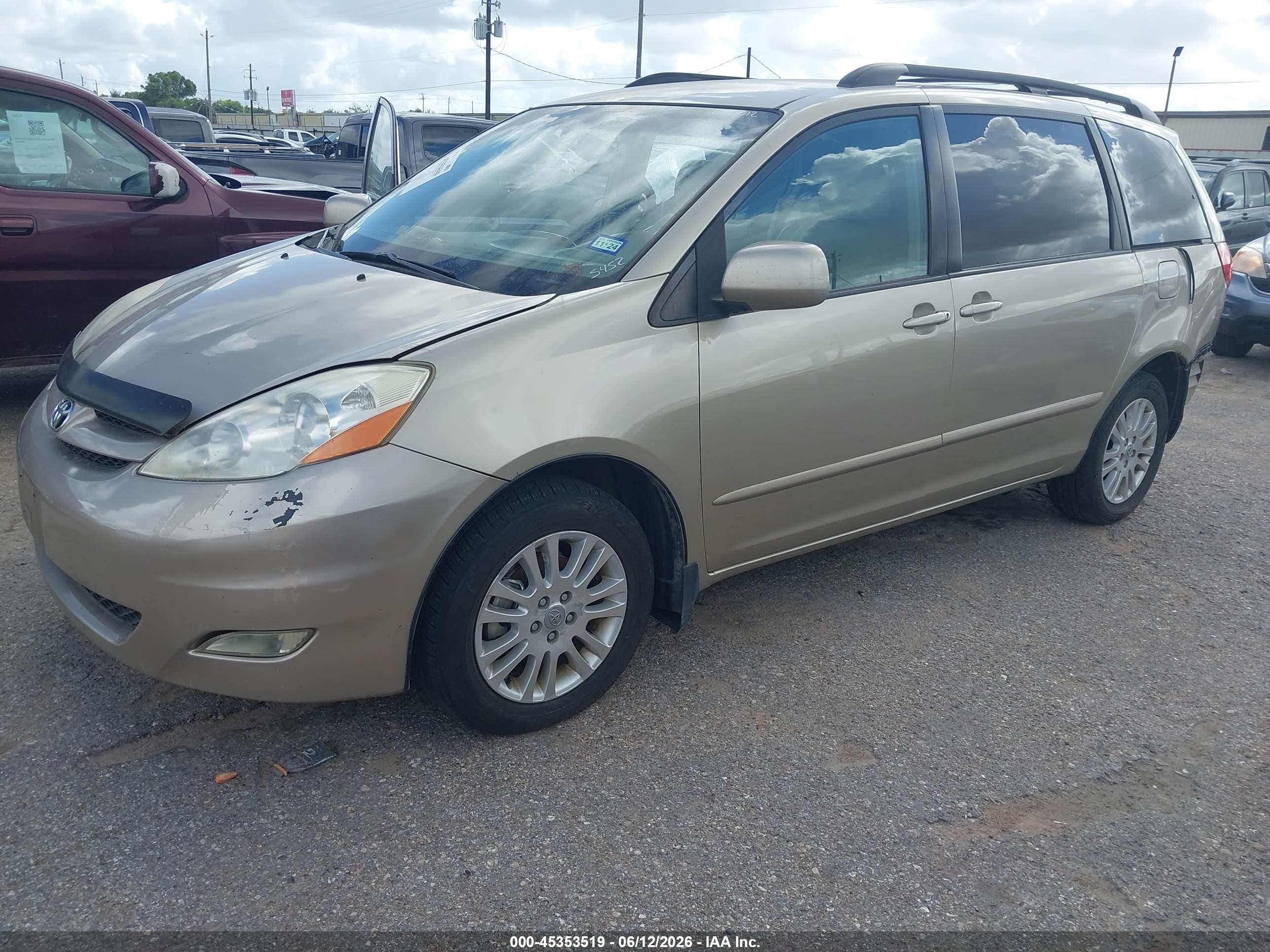 2009 Toyota Sienna Xle Beige vin: 5TDBK22C49S025452