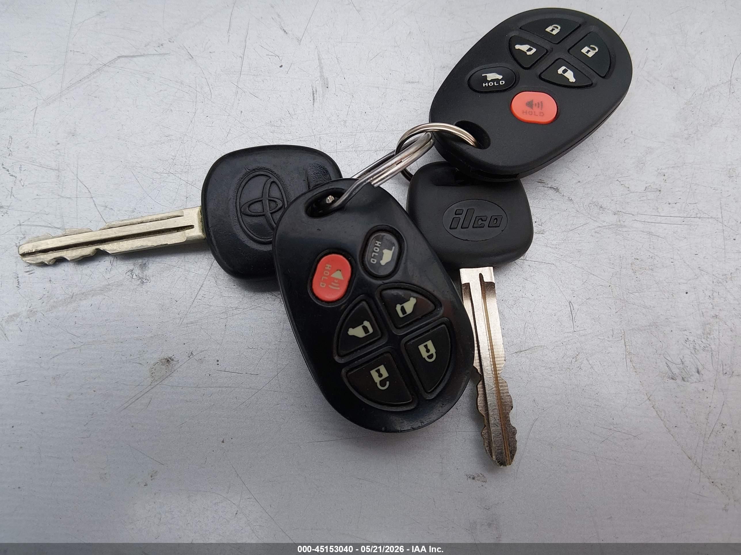 2008 Toyota Sienna Limited Белый vin: 5TDBK22C68S010028