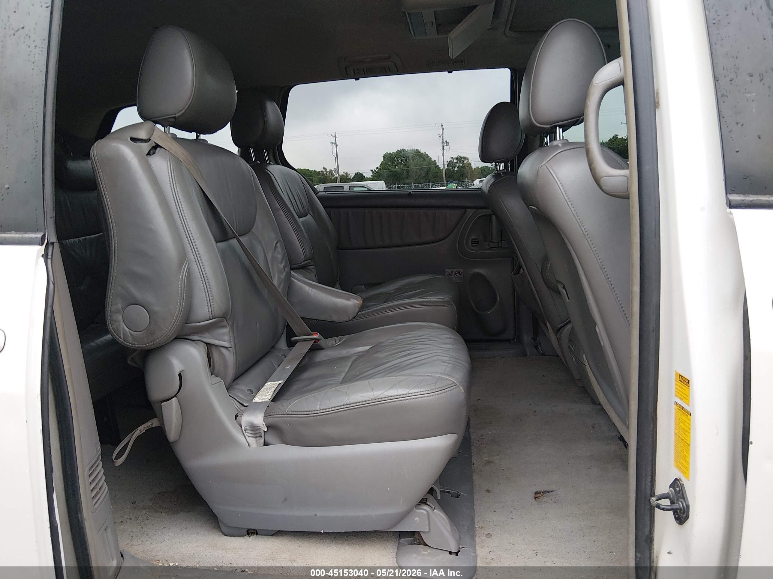 2008 Toyota Sienna Limited Белый vin: 5TDBK22C68S010028