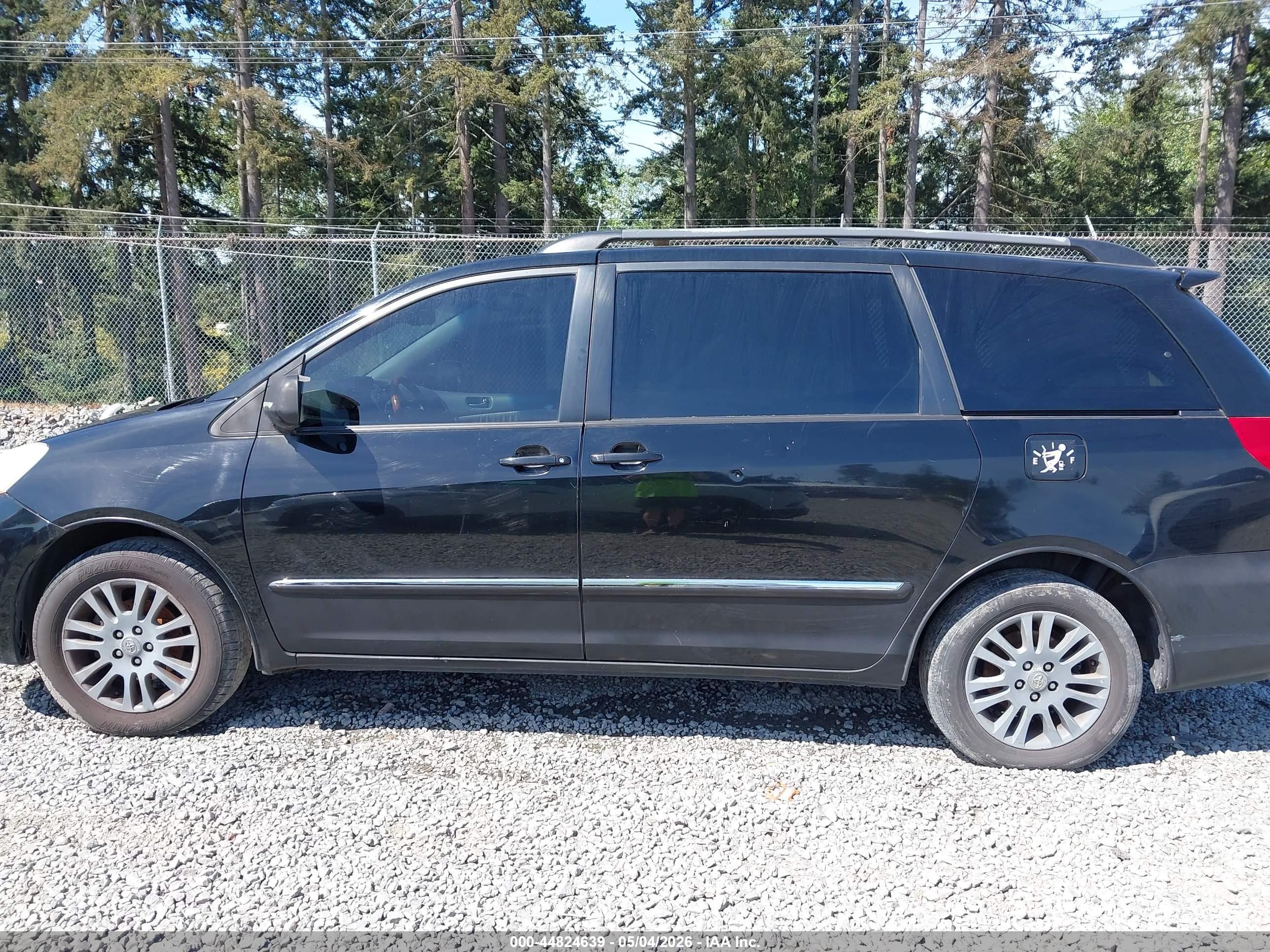 2008 Toyota Sienna Limited Black vin: 5TDBK22C68S015861