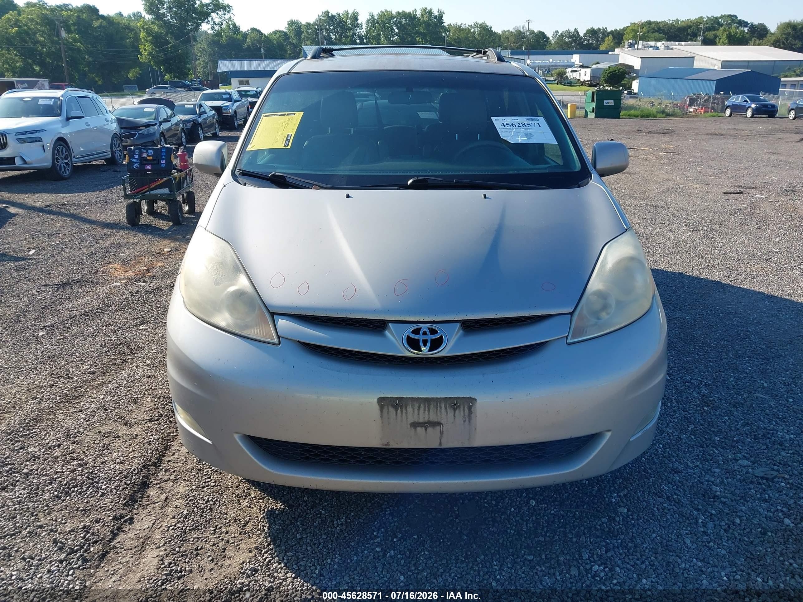 2009 Toyota Sienna Xle Champagne vin: 5TDBK22C69S027588