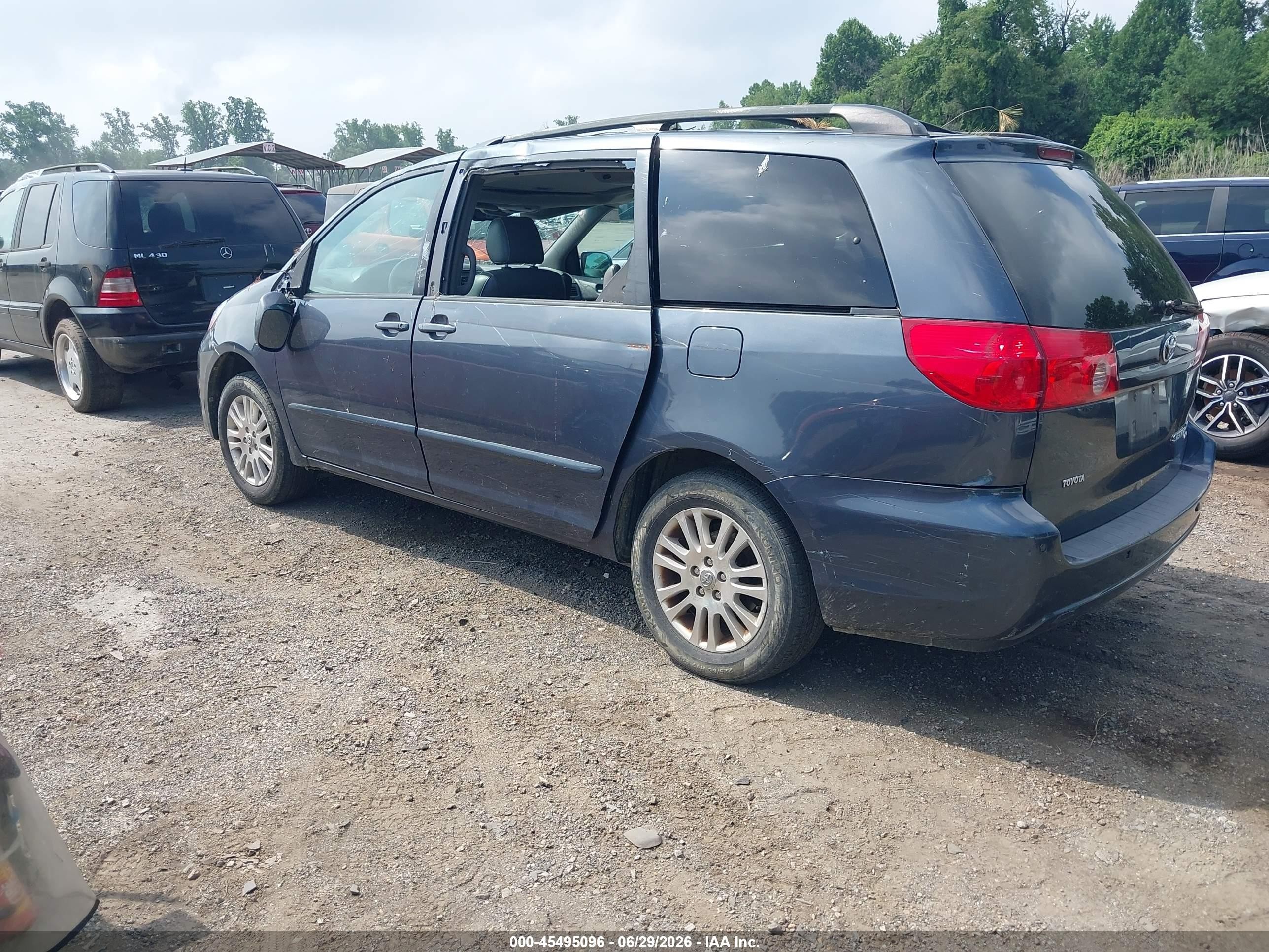 2007 Toyota Sienna Xle Gray vin: 5TDBK22C77S002499