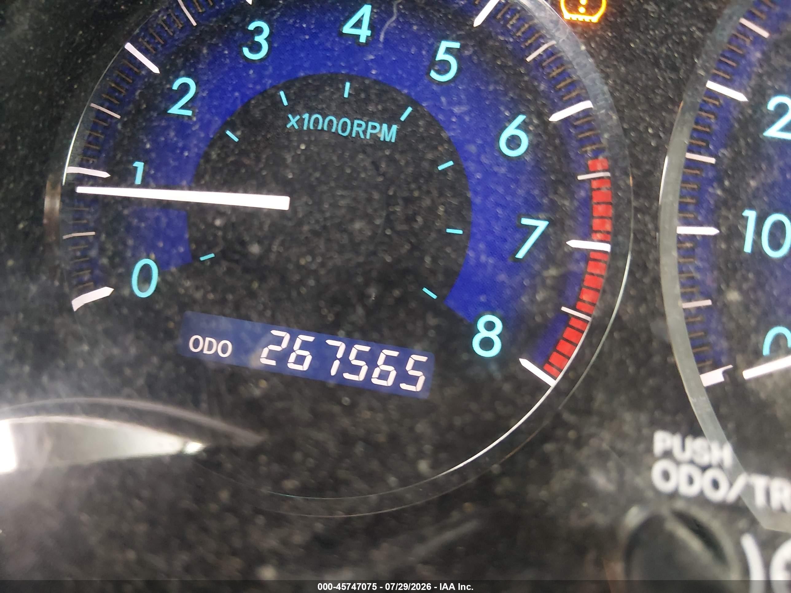 2008 Toyota Sienna Xle Серебряный vin: 5TDBK22C78S009437