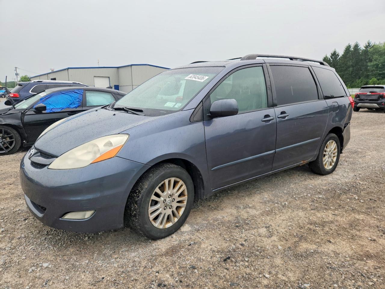 2008 Toyota Sienna Xle Синий vin: 5TDBK22C88S015831