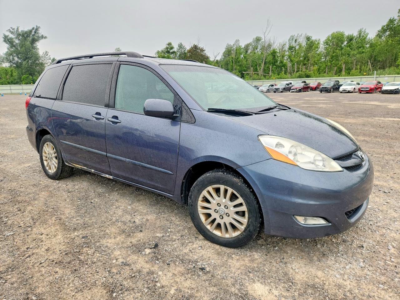2008 Toyota Sienna Xle Синий vin: 5TDBK22C88S015831