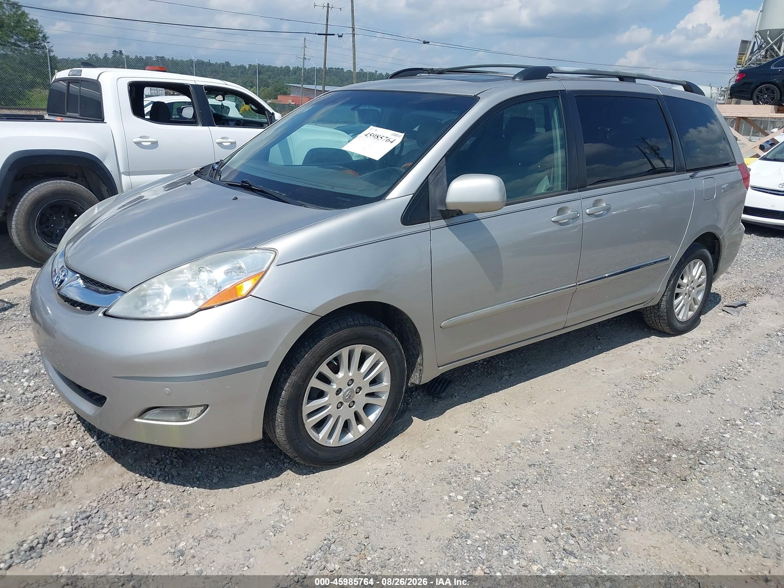 2007 Toyota Sienna Xle Limited Серебряный vin: 5TDBK22C97S001435
