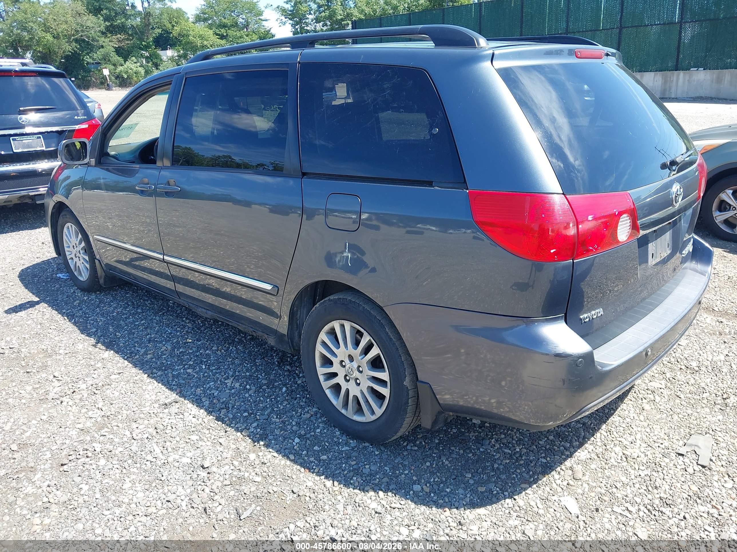 2007 Toyota Sienna Xle Limited Gray vin: 5TDBK22C97S003301