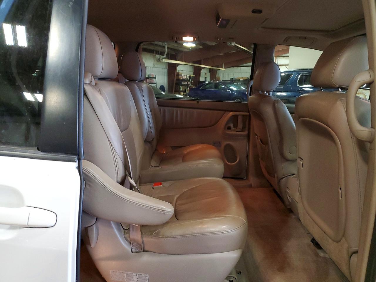 2008 Toyota Sienna Xle Limited White vin: 5TDBK22C98S016051