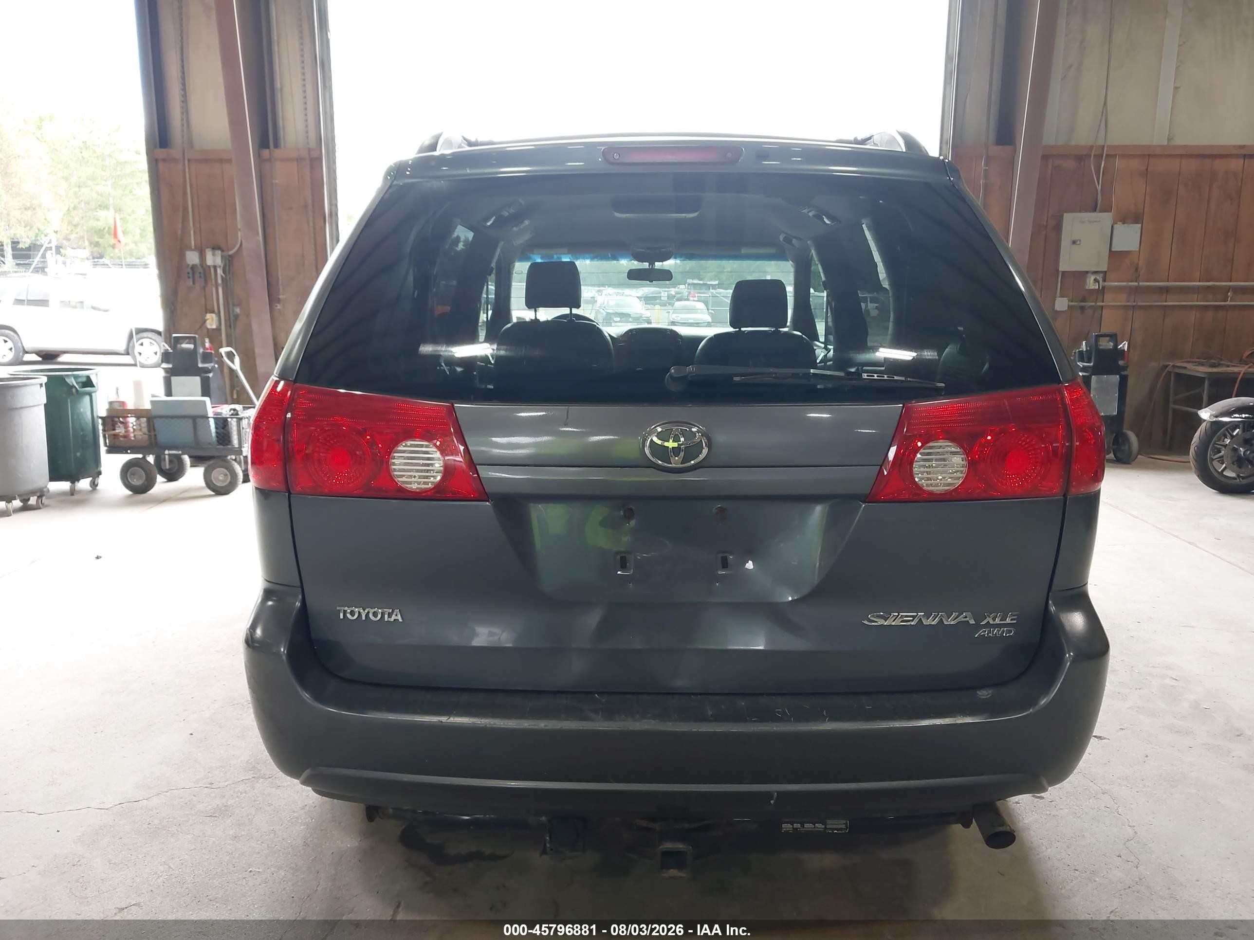 2007 Toyota Sienna Xle Gray vin: 5TDBK22CX7S004389