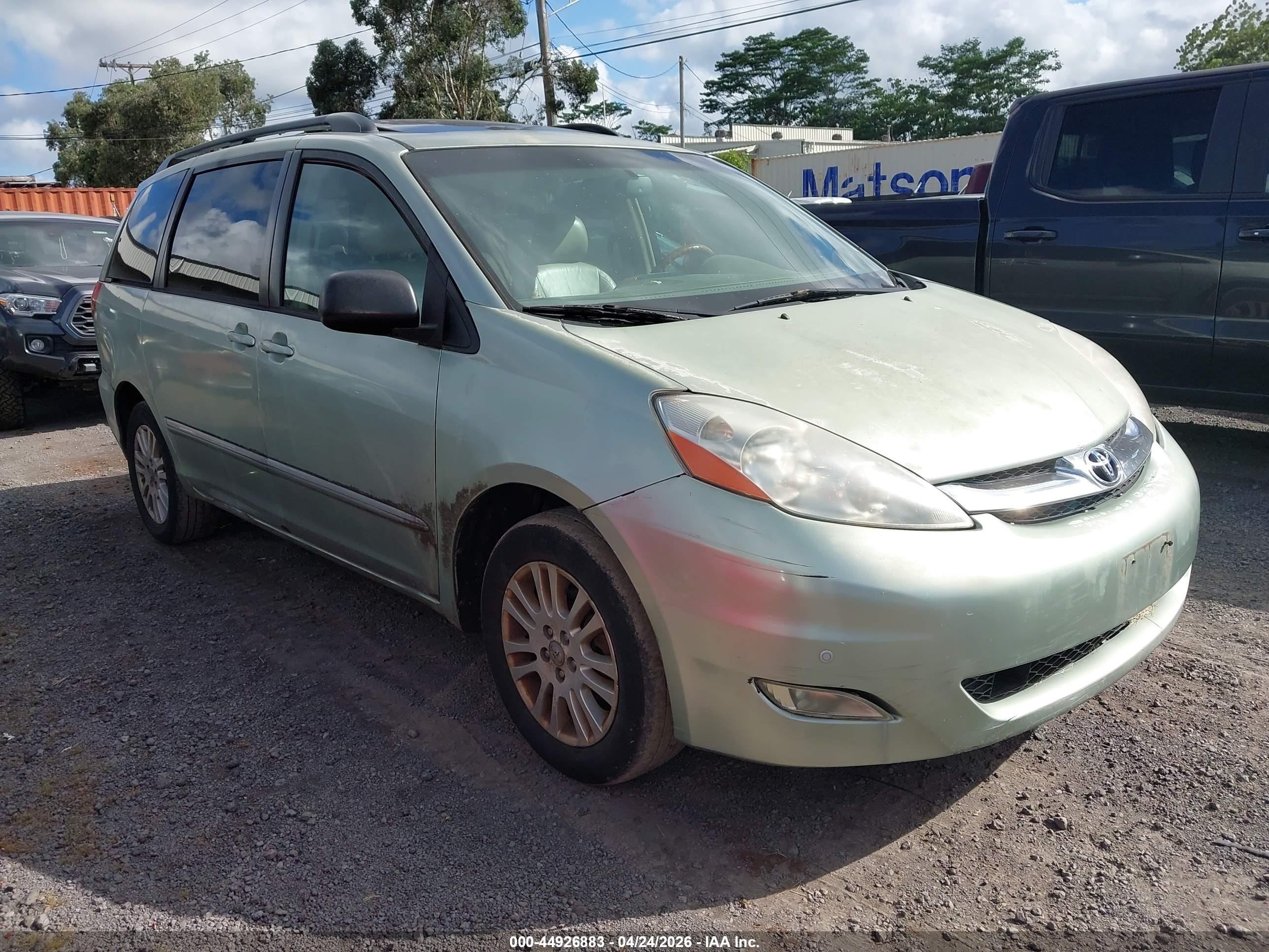 2008 Toyota Sienna Limited Green vin: 5TDBK22CX8S016060