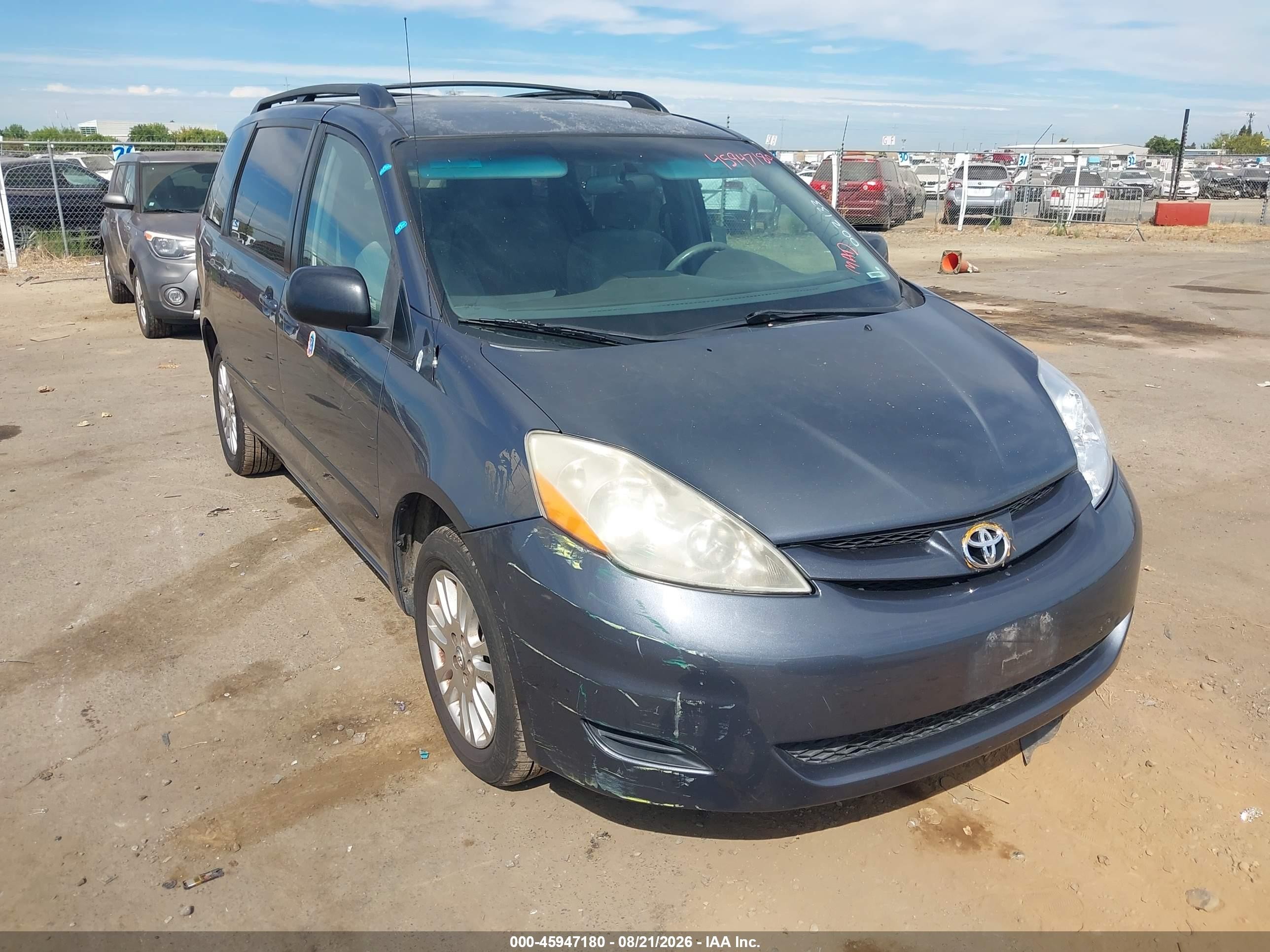 2007 Toyota Sienna Le Синий vin: 5TDBK23C07S002133