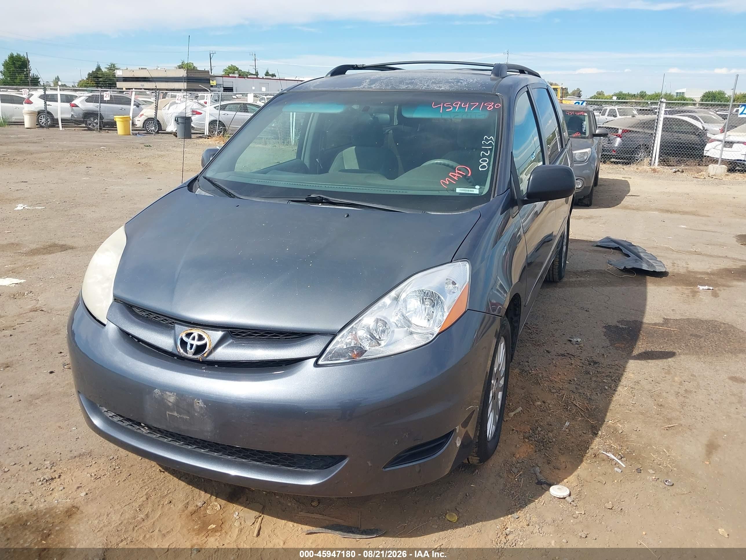 2007 Toyota Sienna Le Синий vin: 5TDBK23C07S002133