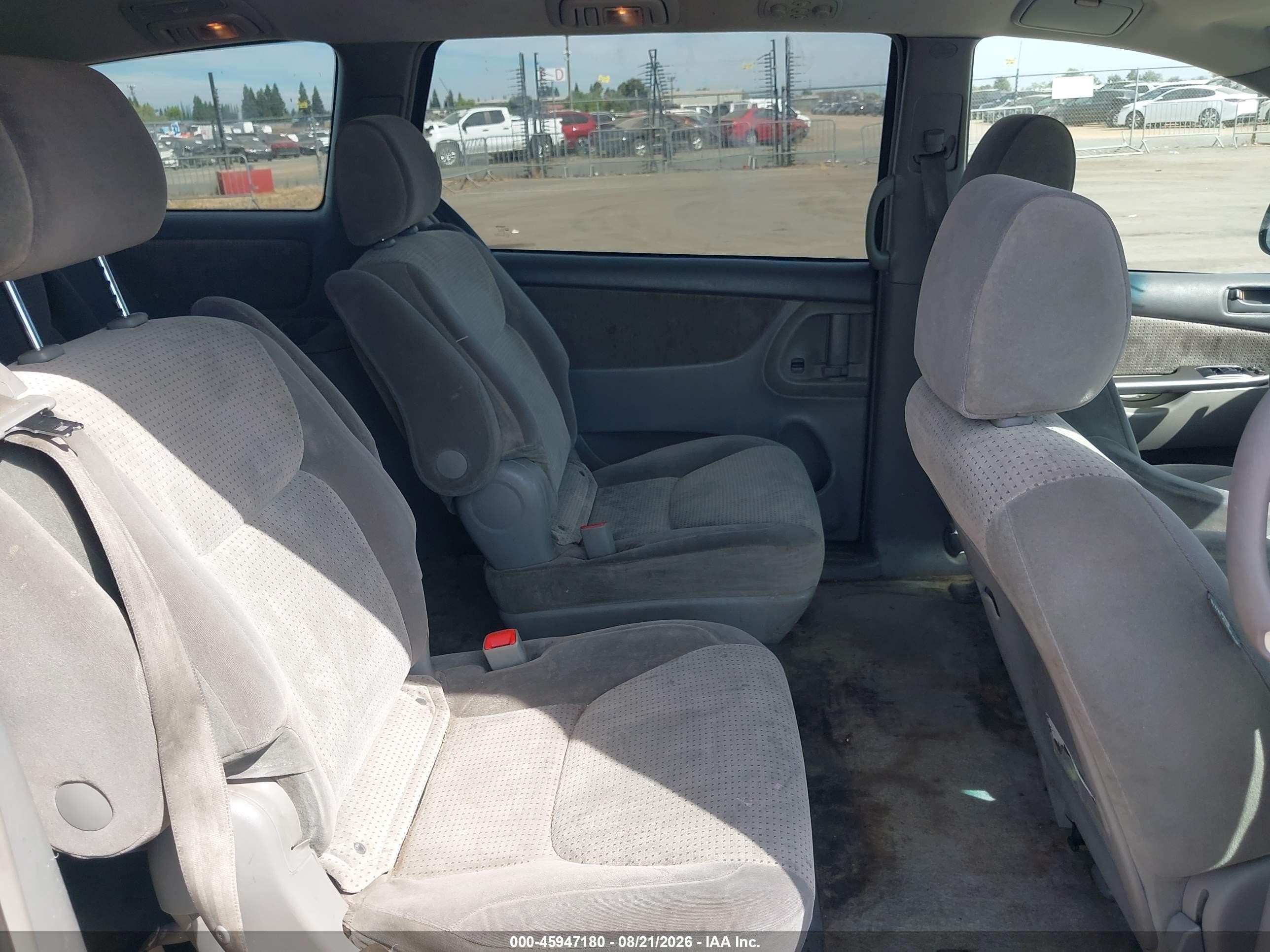 2007 Toyota Sienna Le Синий vin: 5TDBK23C07S002133