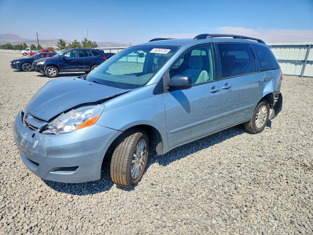2008 Toyota Sienna Le Blue vin: 5TDBK23C38S016514