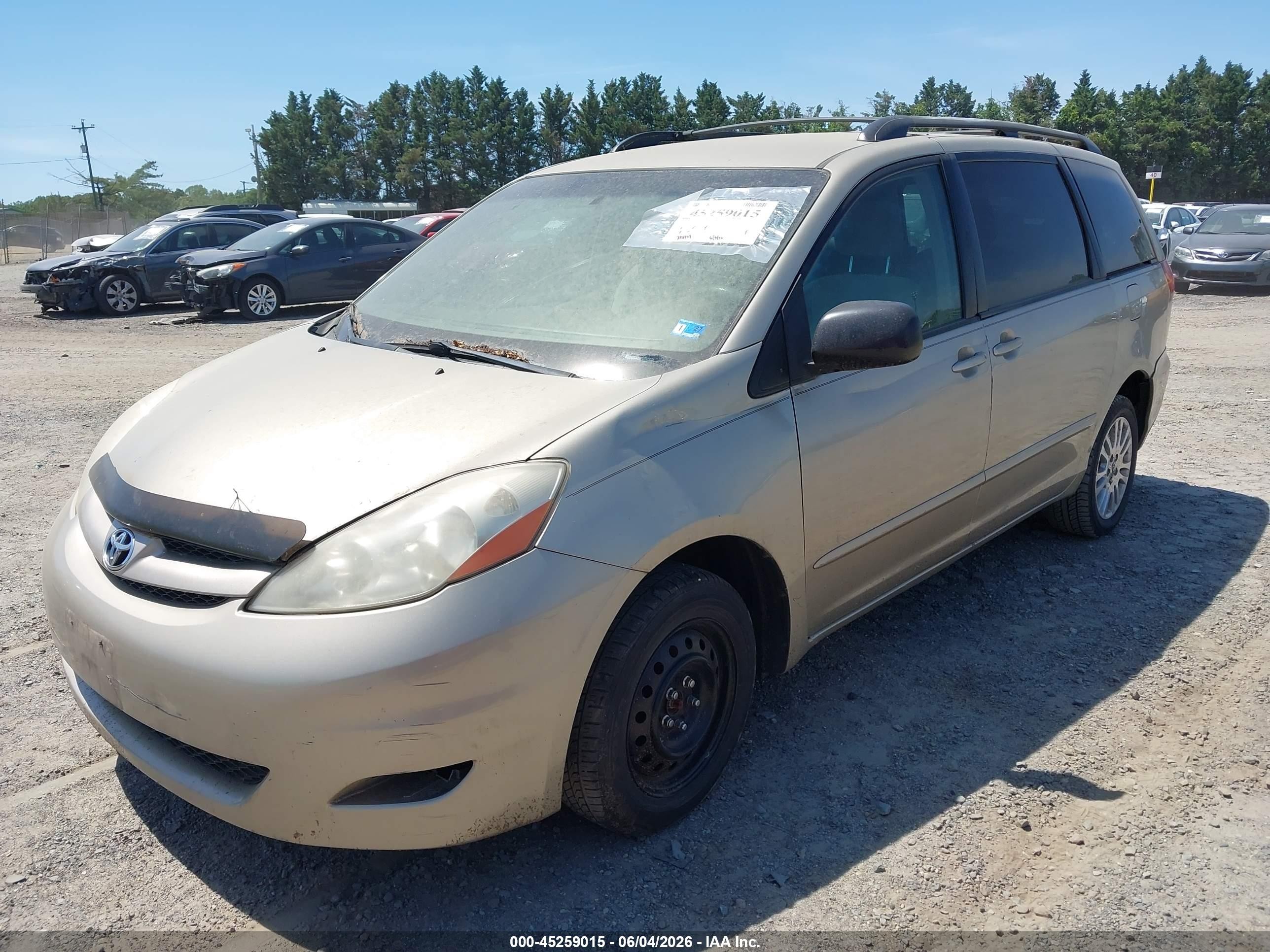 2008 Toyota Sienna Le Gold vin: 5TDBK23C48S010138