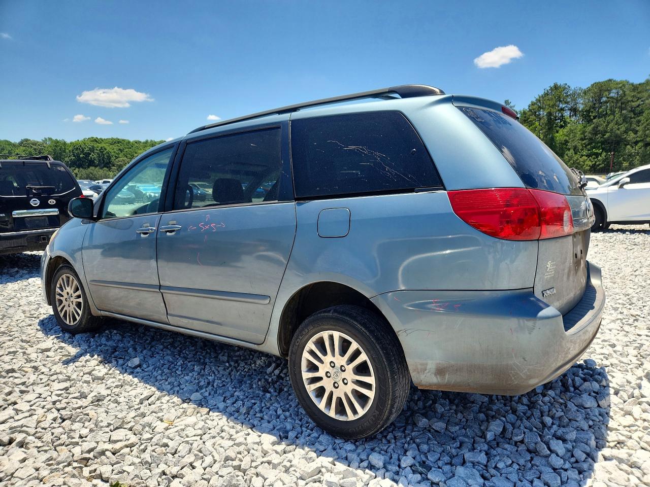 2007 Toyota Sienna Le Gray vin: 5TDBK23C87S008746